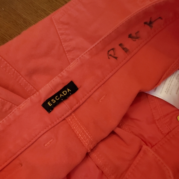 ESCADA Coral Jeans Sz EU 38 Flaws - Picture 6 of 12